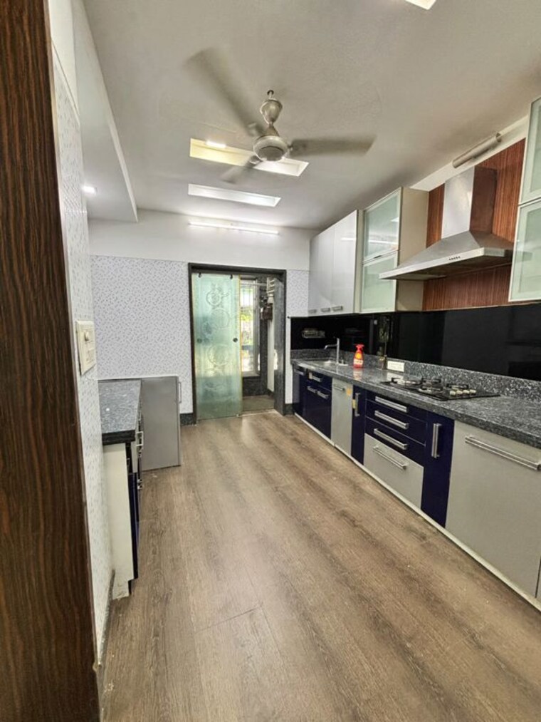 Kitchen, hashu-niwas 3 Bedroom 1250 Sq.Ft. Apartment In Bandra West Mumbai 10549612