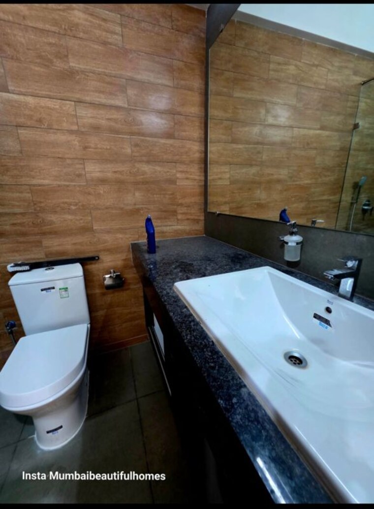 Attached Bathroom, bharat-skyvistas 3 Bedroom 1325 Sq.Ft. Apartment In Andheri West Mumbai 10344793