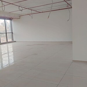 Room in  Office Space at Chandak Unicorn, Andheri West – for Rent