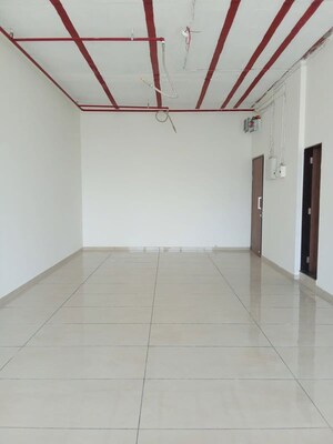 Room in  Office Space at Chandak Unicorn, Andheri West – for Rent