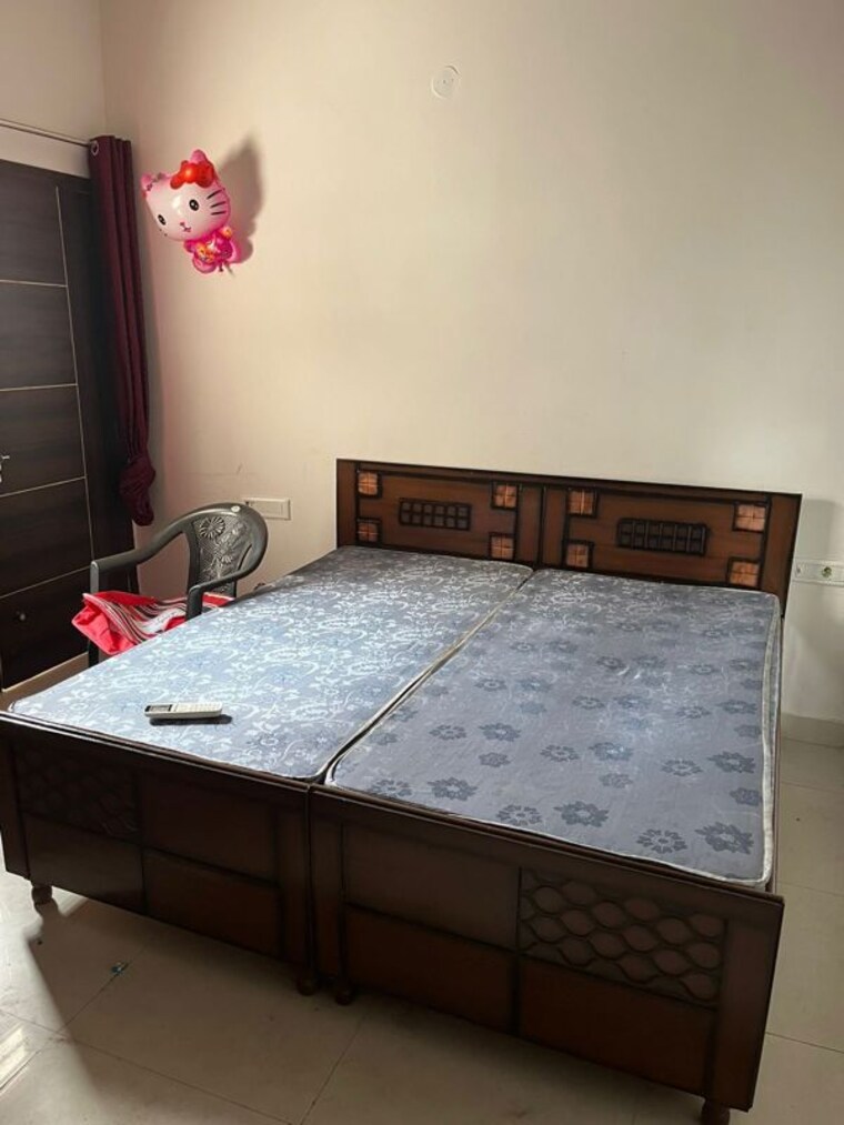 Bedroom, kharar mohali road 1 Bedroom 100 Sq.Yd. Builder Floor In Kharar Mohali Road Kharar 10549713