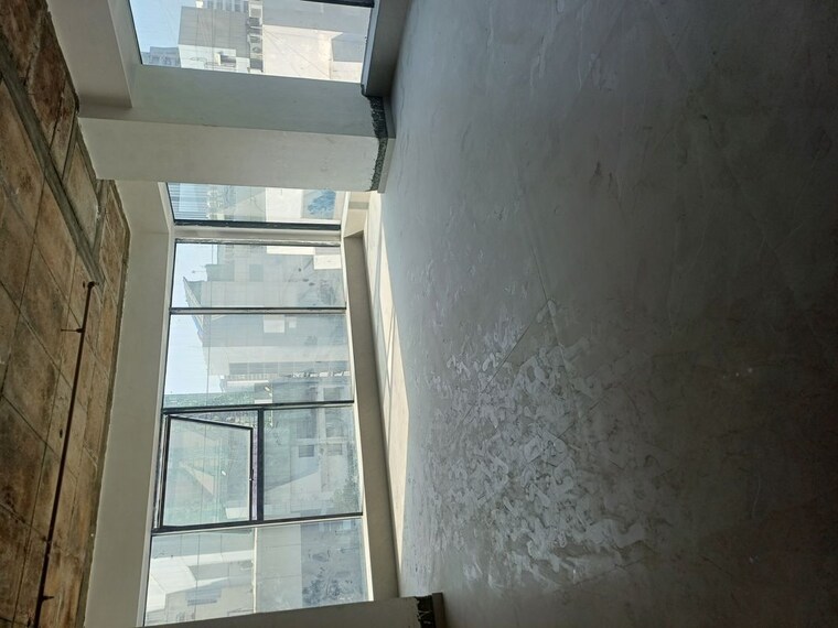 Balcony, chandak-unicorn Commercial Office Space 532 Sq.Ft. In Andheri West Mumbai 10549708