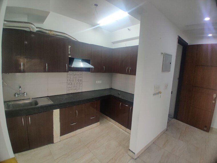 Kitchen, maxblis-white-house 3 Bedroom 1320 Sq.Ft. Apartment In Sector 75 Noida 10549722