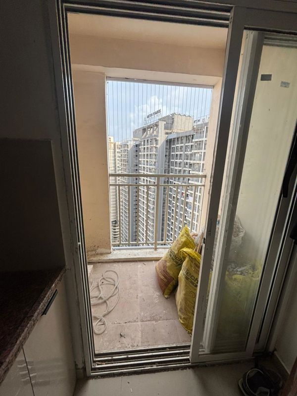 2 BHK 650 Sq.Ft. Apartment in Puraniks Elito Grand Central