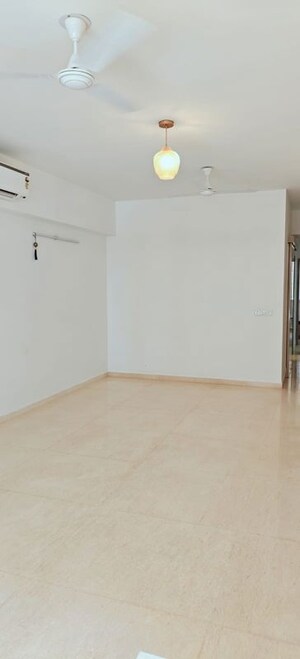 Room in 3 BHK Builder Floor at DLF Gardencity Enclave, Sector 93 – for Rent