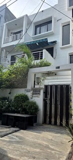 3 BHK 200 Sq.Mt. Independent House in Sector 46