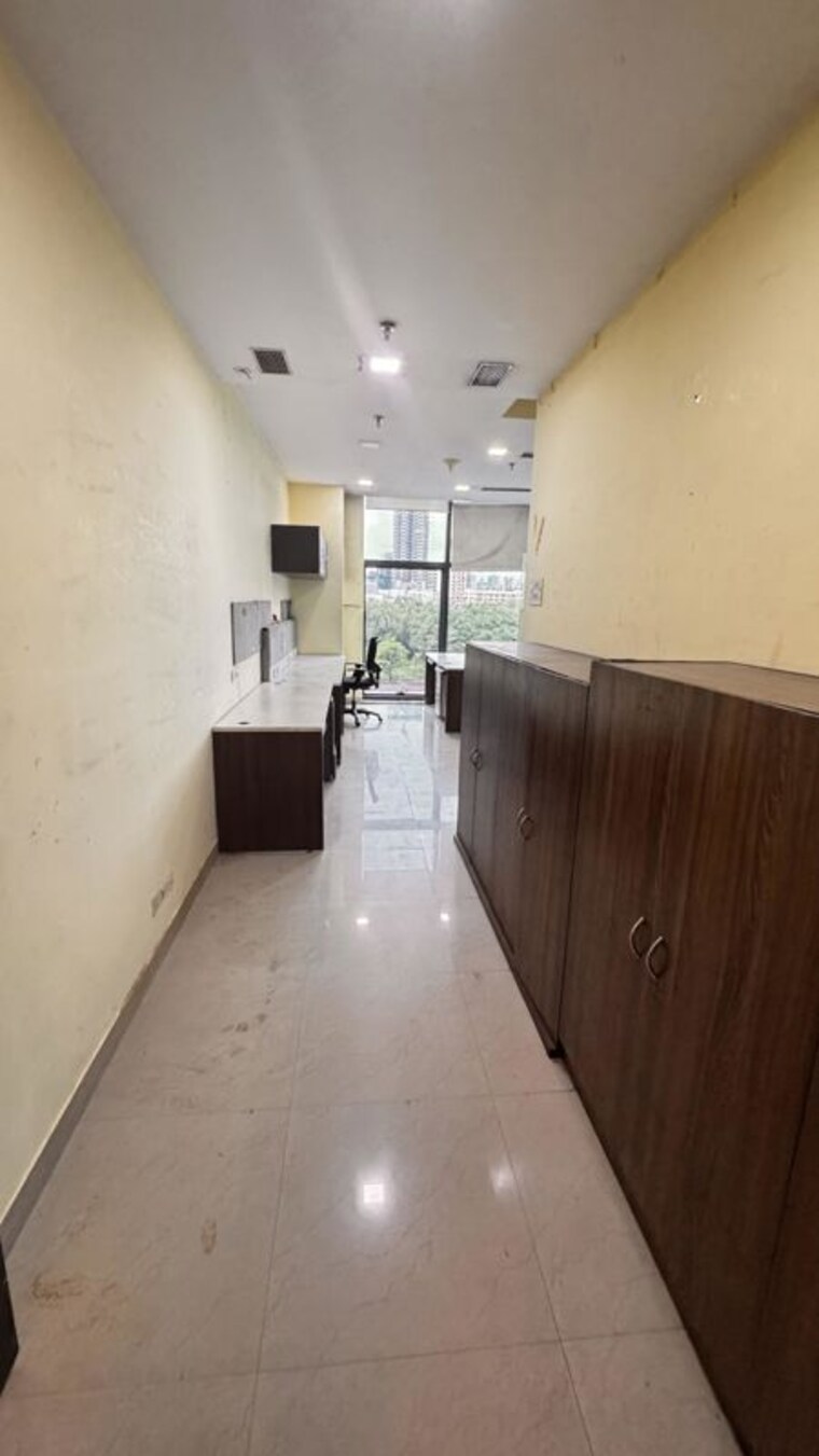 Kitchen, lodha-supremus-lower-parel Commercial Office Space 890 Sq.Ft. In Lower Parel Mumbai 10549786