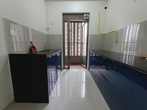 Kitchen in 2 BHK Apartment at Kalpataru Paramount, Kapur Bawdi – for Rent