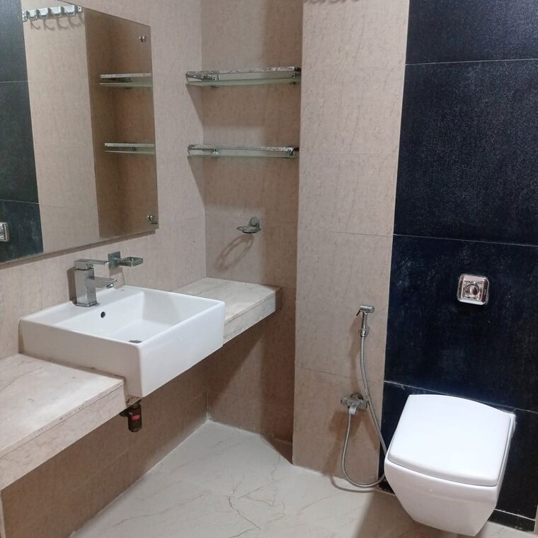 Bathroom, ap-grandeur 2 Bedroom 750 Sq.Ft. Apartment In Santacruz West Mumbai 10549787