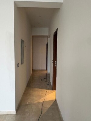  4 BHK Builder Floor at Dlf Phase I – for Rent