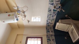 Bathroom in 1 BHK Independent House at Koramangala – for Rent