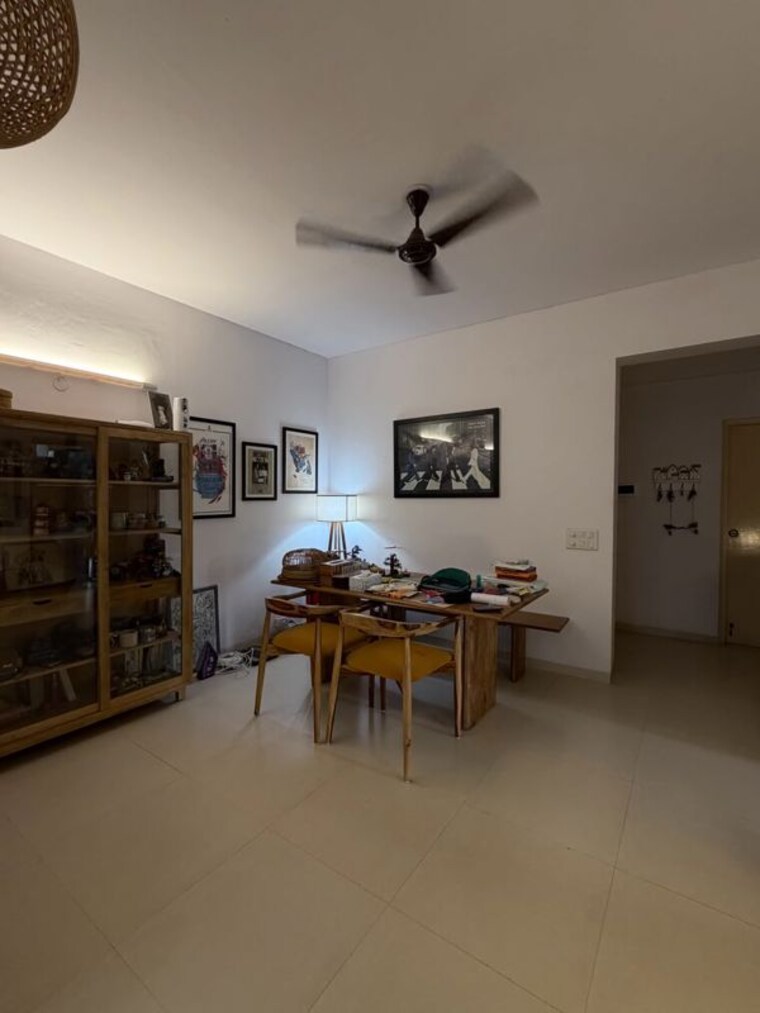 Living Room, vatika-gurgaon-21 3.5 Bedroom 1980 Sq.Ft. Apartment In Sector 83 Gurgaon 10549857