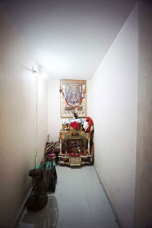 Furnished Amenities in 5 BHK Independent House at Satellite – for Sale