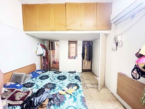 Bedroom in 5 BHK Independent House at Satellite – for Sale