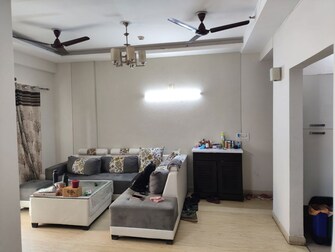 2.5 BHK + Study Room 1250 Sq.Ft. Apartment in Mahagun Moderne