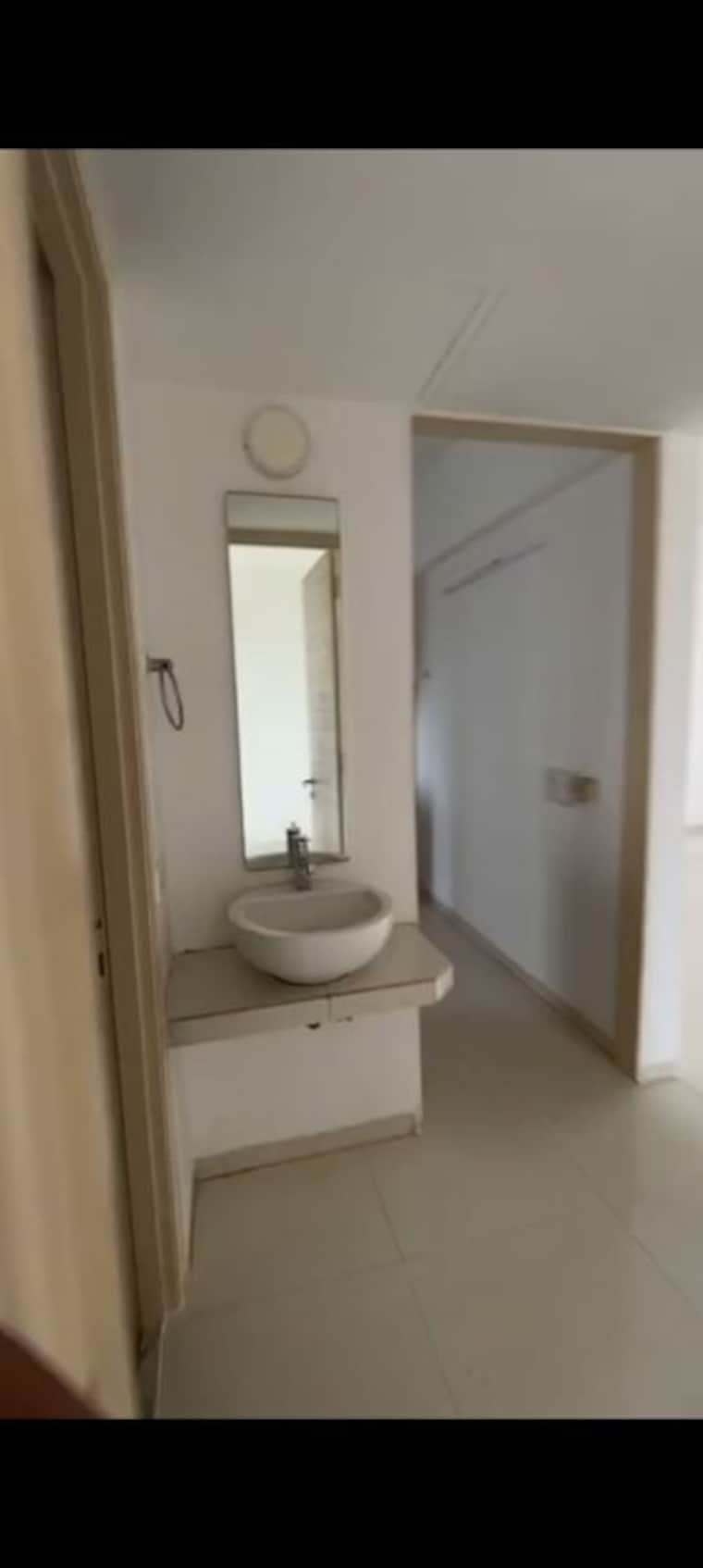 Bathroom, group-seven-rushi-heights 3 Bedroom 1200 Sq.Ft. Apartment In Goregaon East Mumbai 10549934