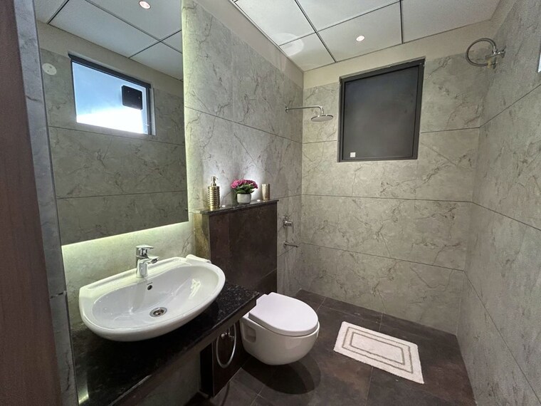Bathroom, vamana-arvindam 3.5 Bedroom 1900 Sq.Ft. Apartment In Nabha Zirakpur 10549986