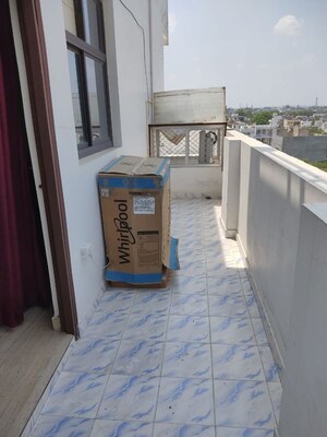 Balcony in 2 BHK Builder Floor at Eldeco Tiraha Ganga Vihar, Gomti Nagar – for Rent