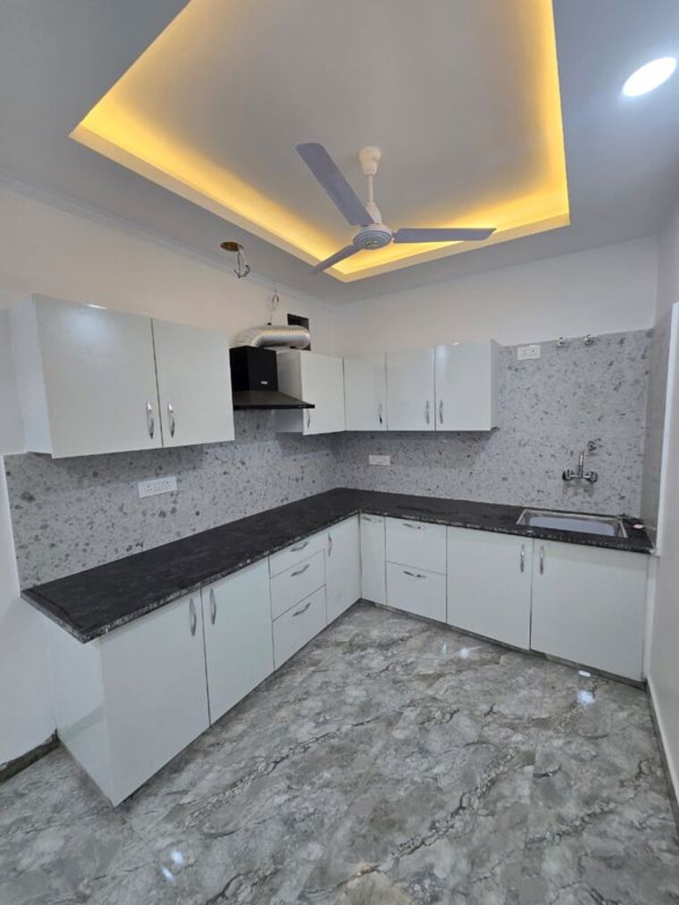 Kitchen, sahastradhara road 3 Bedroom 1800 Sq.Ft. Builder Floor In Sahastradhara Road Dehradun 10550025