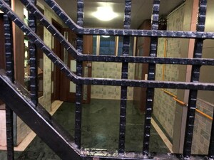 Staircase in 3 BHK Villa at Hiranandani Gardens, Powai – for Rent