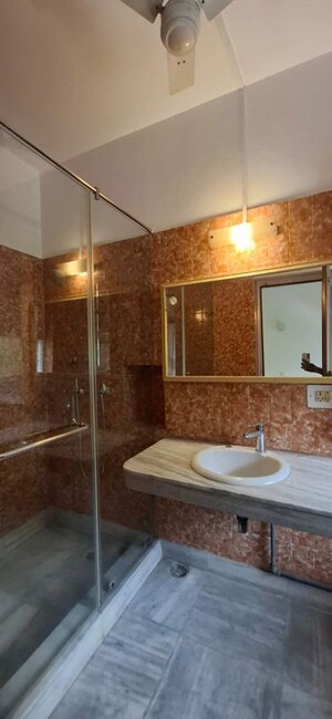Bathroom in 3 BHK Builder Floor at Safdarjung Development Area – for Rent