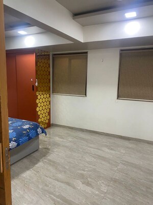 Room in 3 BHK Apartment at Vijay Nakshatra, Ghodbunder Road – for Rent