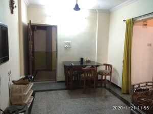 1 BHK Apartment For Rent in Dheeraj Valley, Goregaon East