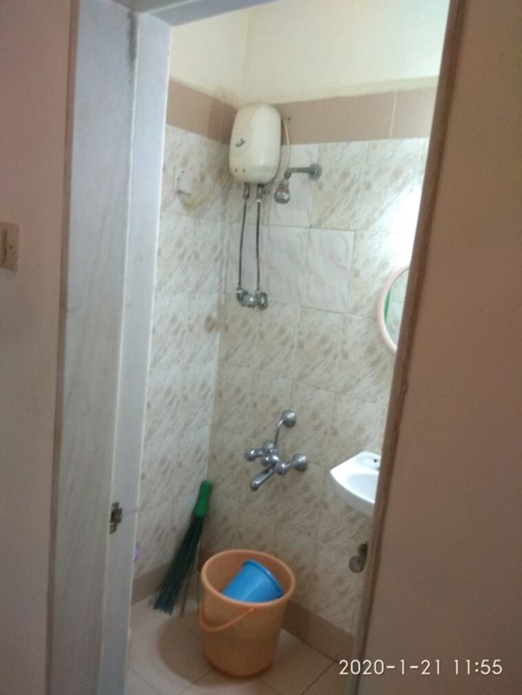 Bathroom, dheeraj-valley 1 Bedroom 480 Sq.Ft. Apartment In Goregaon East Mumbai 10550110