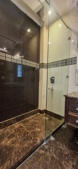 3 BHK Builder Floor – Exterior View View at Green Park - for Rent