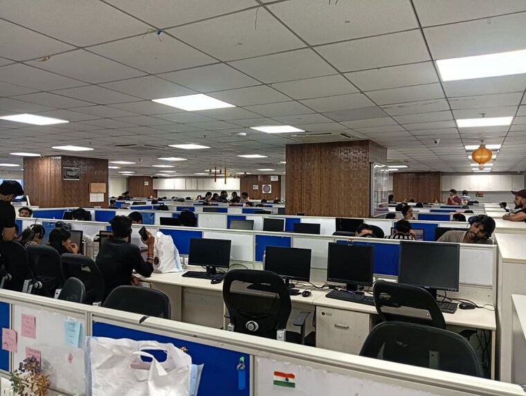 Team Area, rupa-solitaire Commercial Office Space in IT/SEZ 10000 Sq.Ft. In Kopar Khairane Navi Mumbai 10550095