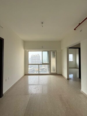 Room in 2 BHK Apartment at Omkar Signet, Malad East – for Rent