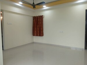 Room in 2 BHK Apartment at Vihang Valley Phase 3, Kasarvadavali – for Rent
