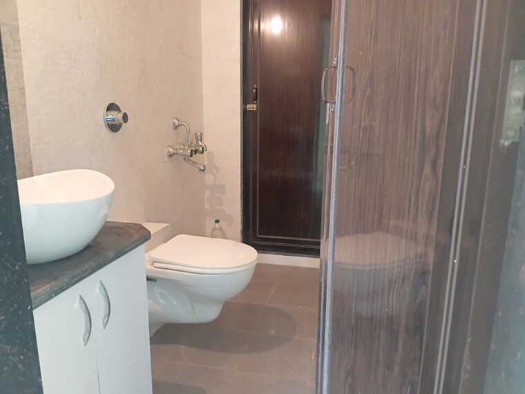Bathroom, vihang-valley-phase-3 2 Bedroom 625 Sq.Ft. Apartment In Kasarvadavali Thane 10550172