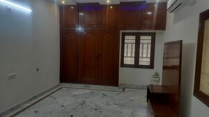 Room in 5 BHK Independent House at Jubilee Hills – for Rent
