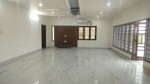 Room in 5 BHK Independent House at Jubilee Hills – for Rent