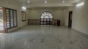 Room in 5 BHK Independent House at Jubilee Hills – for Rent
