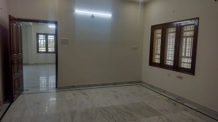 Room, jubilee hills 5 Bedroom 5000 Sq.Ft. Independent House In Jubilee Hills Hyderabad 10550199
