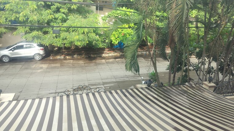 Balcony, jubilee hills 5 Bedroom 5000 Sq.Ft. Independent House In Jubilee Hills Hyderabad 10550199