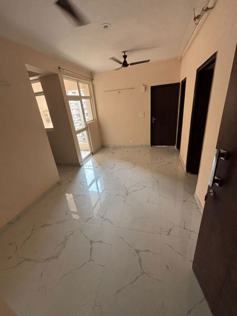 Bathroom, supertech-eco-village-ii 2 Bedroom 890 Sq.Ft. Apartment In Sector 16b Greater Noida Greater Noida 10550202