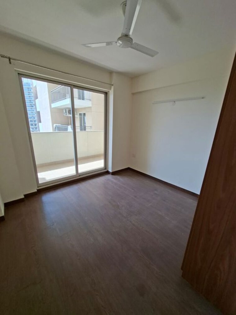 Room, bestech-park-view-altura 3 Bedroom 2015 Sq.Ft. Apartment In Sector 79 Gurgaon 10550215