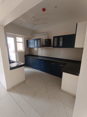 Kitchen in 4 BHK Apartment at Gomti Nagar – for Rent