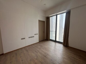 4 BHK + Prayer Room,Study Room,Store Room 2179 Sq.Ft. Apartment in Rustomjee Crown