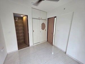 Room in 2 BHK Apartment at Lodha Crown Kolshet, Kolshet Road – for Rent