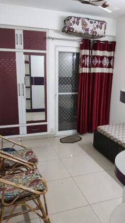 3 BHK +Apartment For Rent in Express Zenith