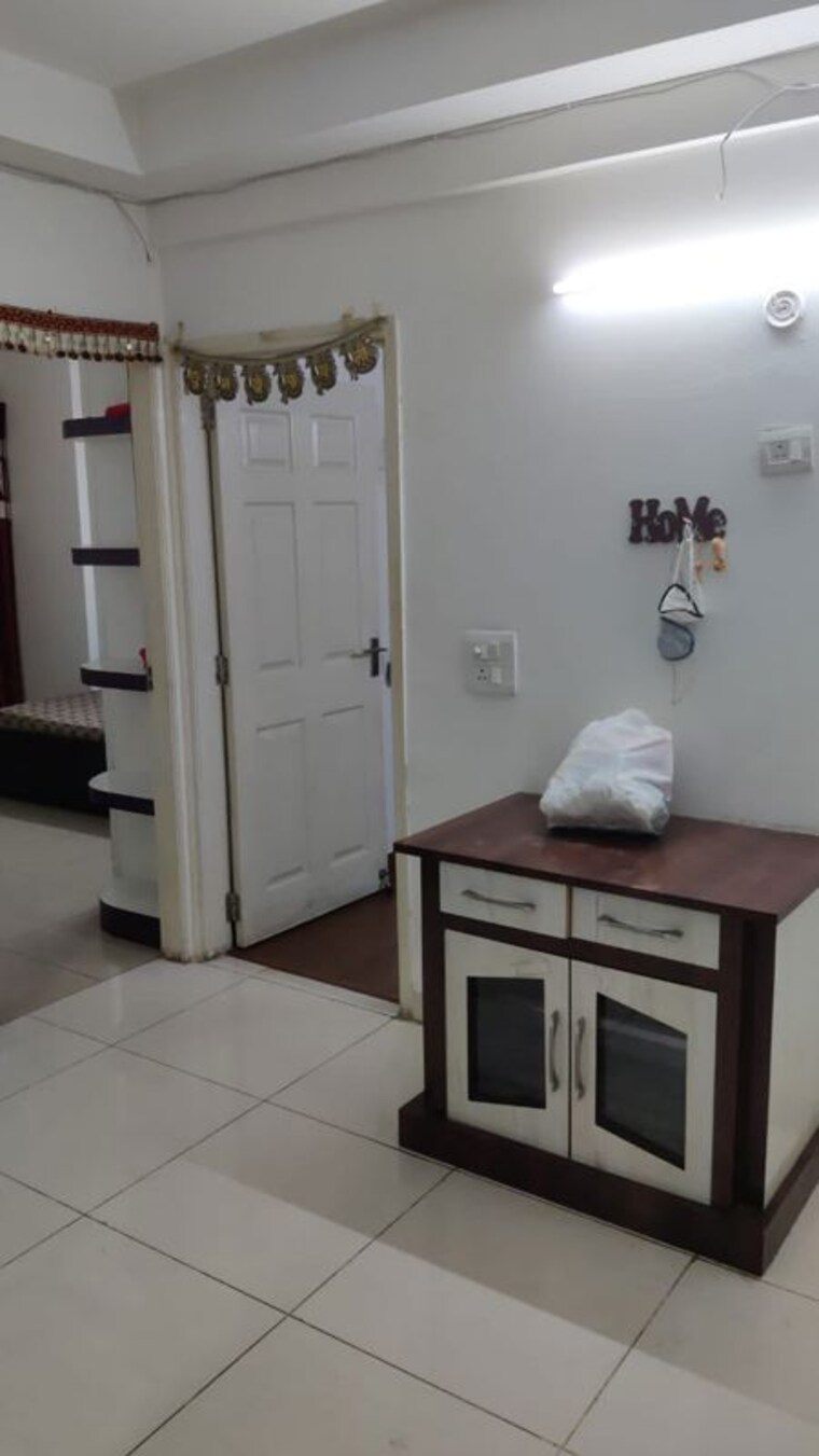 Bathroom, express-zenith 3 Bedroom 1485 Sq.Ft. Apartment In Sector 77 Noida 10550284