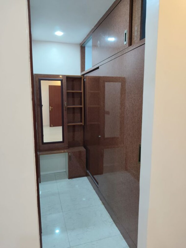 undefined, vijayant-enclave 3 Bedroom 2500 Sq.Ft. Apartment In Sector 29 Noida 10550267