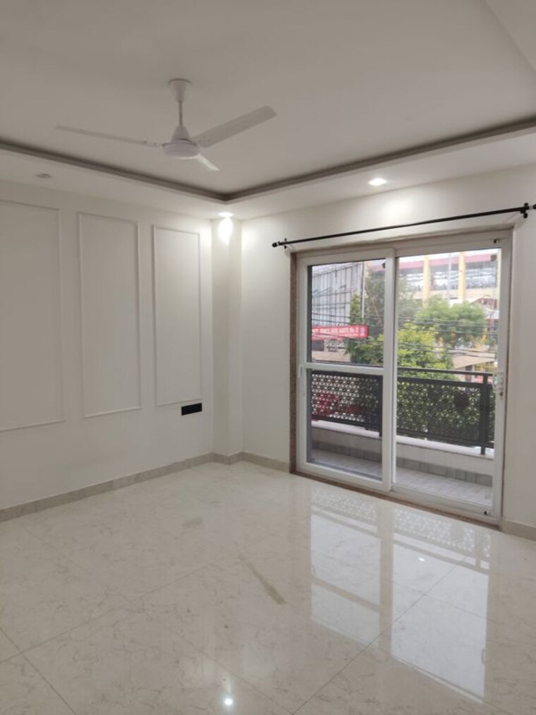 Room, vijayant-enclave 3 Bedroom 2500 Sq.Ft. Apartment In Sector 29 Noida 10550267