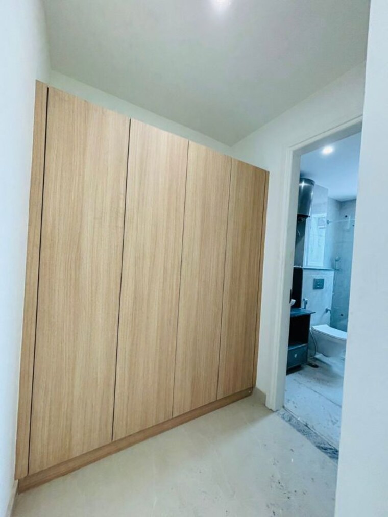 Room, sector 43 1 Bedroom 500 Sq.Ft. Builder Floor In Sector 43 Gurgaon 10550299