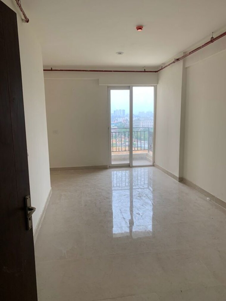 Hall, signature-global-prime 2 Bedroom 800 Sq.Ft. Apartment In Sector 63a Gurgaon 10550301