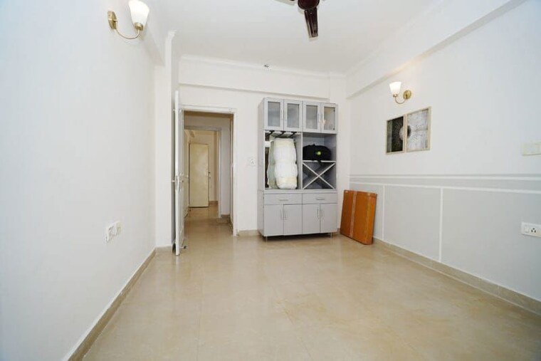 Room, soldier-officer-heights 2 Bedroom 1200 Sq.Ft. Apartment In Sector 84 Gurgaon 10550303